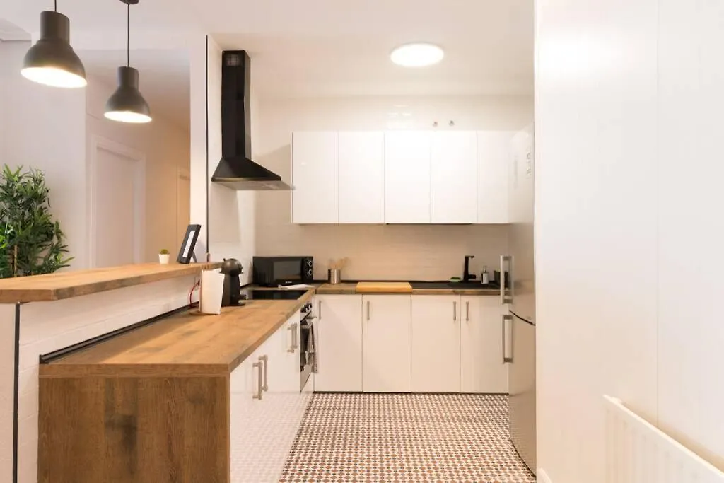 New Station By Staynnapartments Bilbao Spain