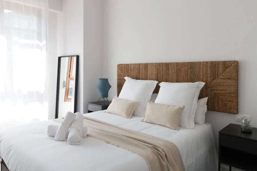 New Station By Staynnapartments Bilbao Spain